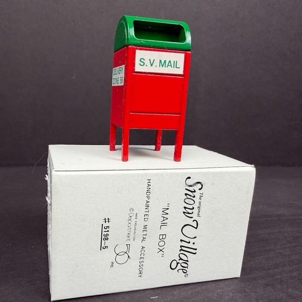 Department 56 Original Snow Village Green & Red Metal Mail Box 5198-5 Excellent
